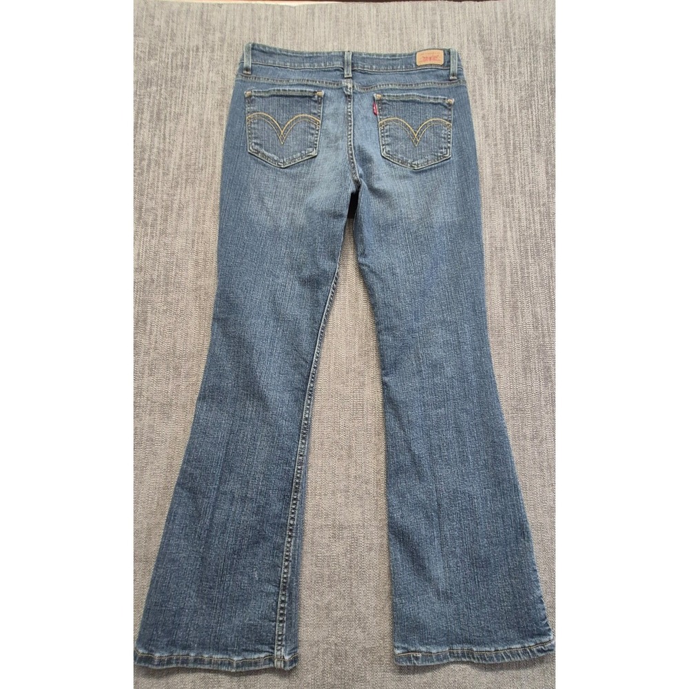 Levi's 518 Superlow Bootcut Jeans Women's sz 9 Short light wash stretch denim - Picture 16 of 16